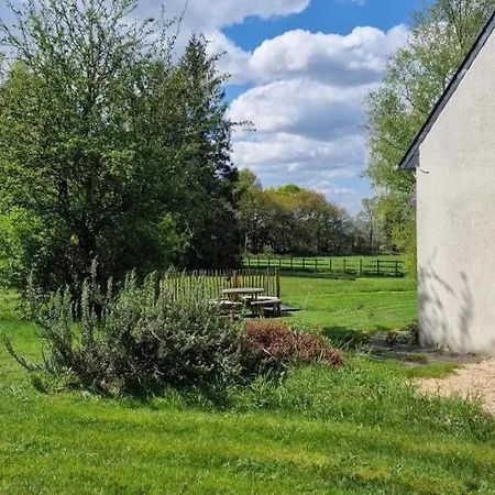 Holiday home L'oree Du Bois Ploumagoar